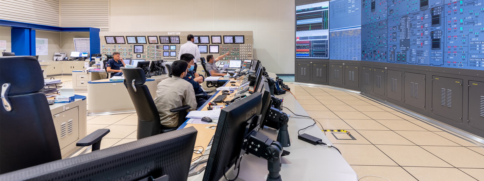 التزمت مؤسسة الإمارات للطاقة النووية منذ تأسيسها بتوثيق علاقتها مع المجتمع.